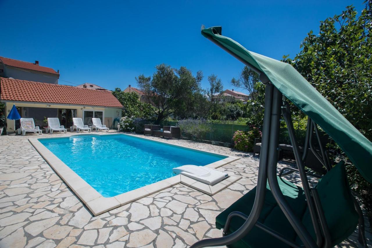 Family Friendly Apartments With A Swimming Pool Supetarska Draga - Donja, Rab - 2019 Екстериор снимка