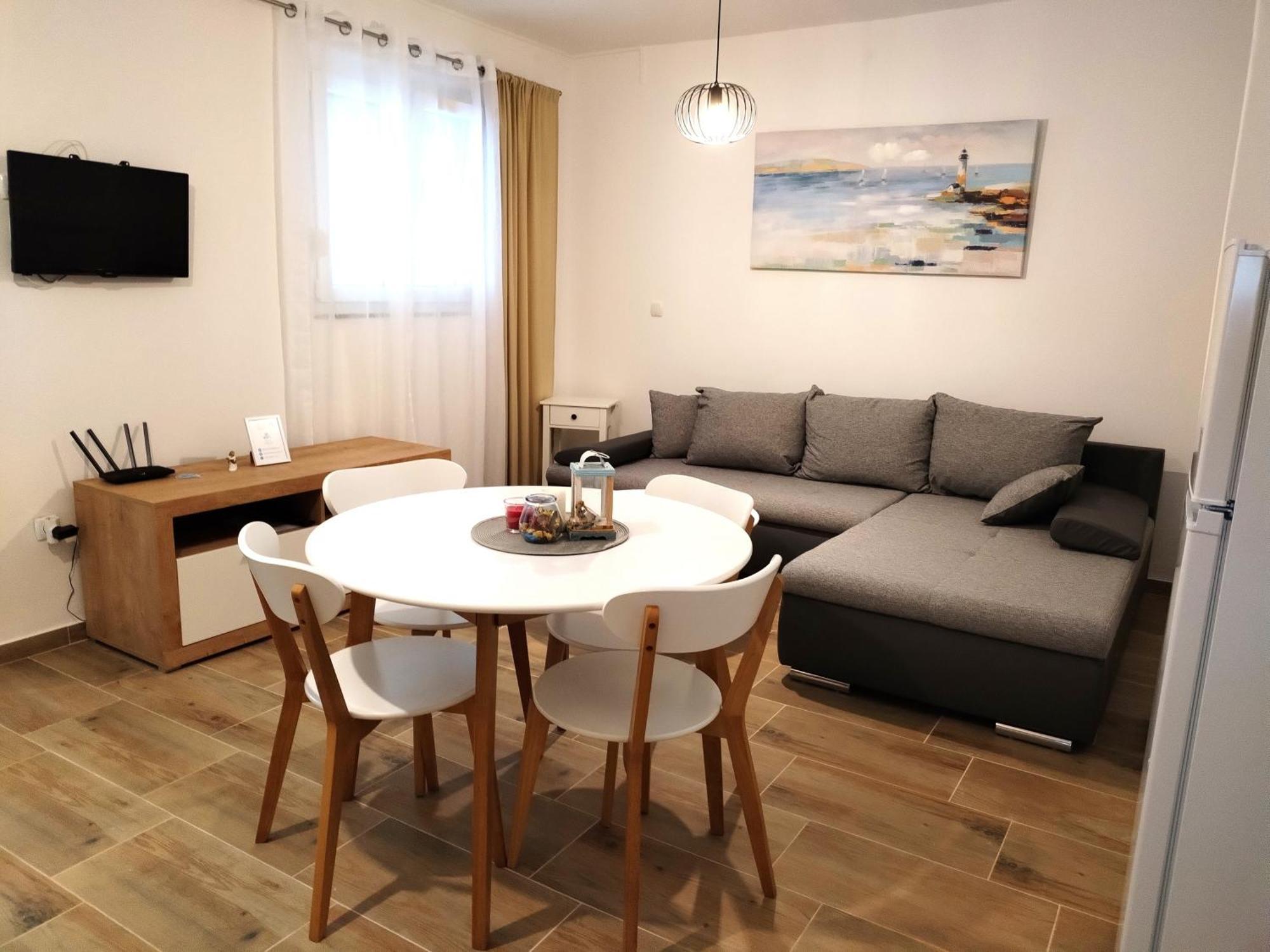Family Friendly Apartments With A Swimming Pool Supetarska Draga - Donja, Rab - 2019 Екстериор снимка