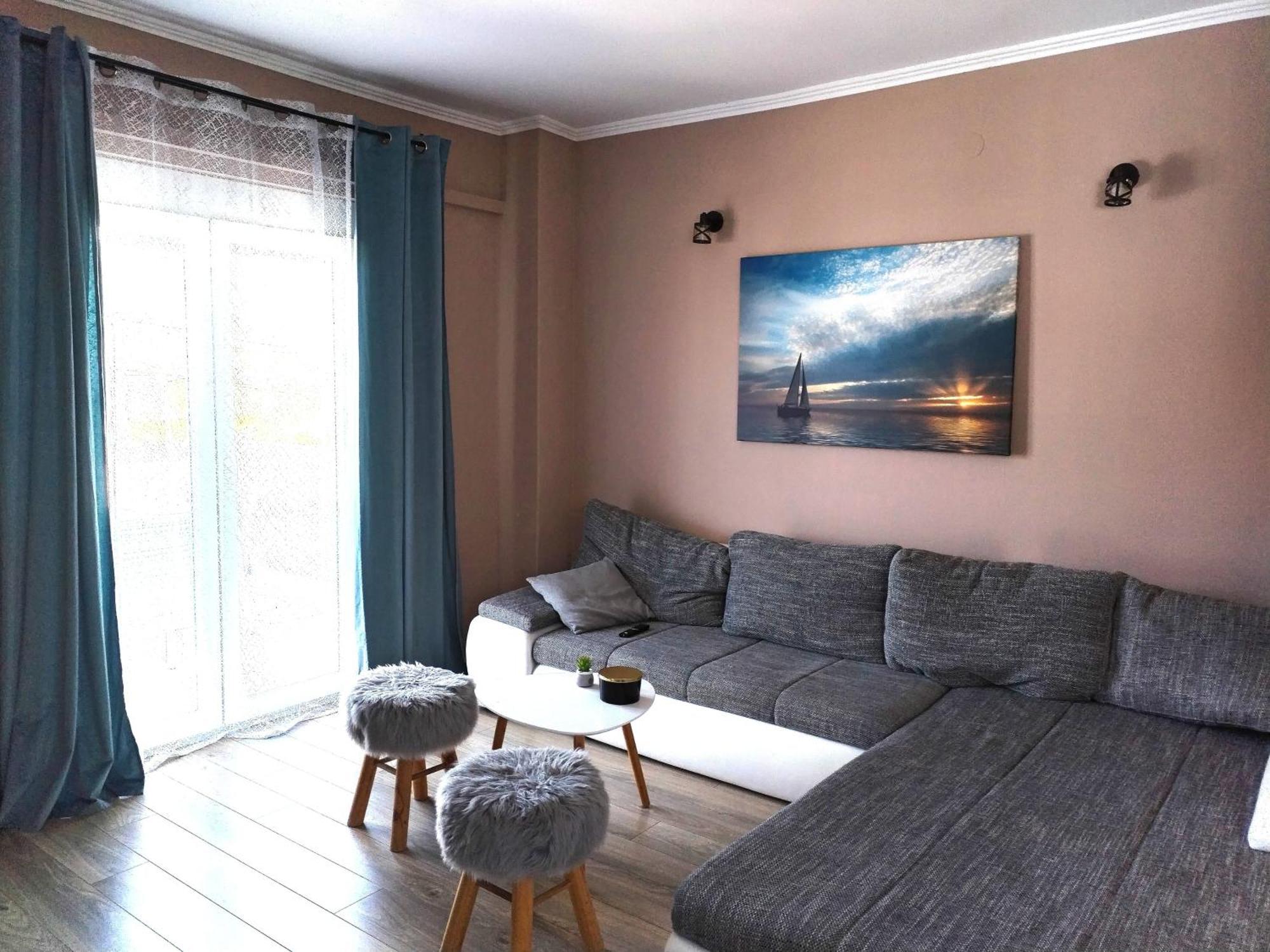 Family Friendly Apartments With A Swimming Pool Supetarska Draga - Donja, Rab - 2019 Стая снимка